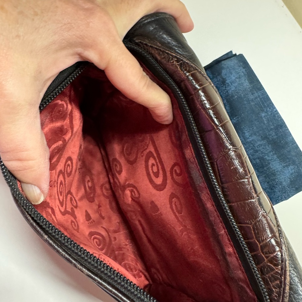 Brighton Nepal Organizer Pebble Italian Crocodile Embossed Leather Crossbody Bag - Picture 7 of 16